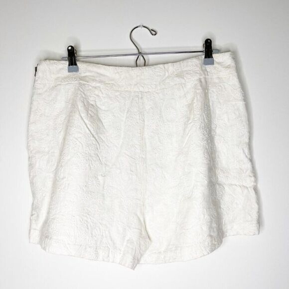 JOIE Lisley Embroidered Shorts - Picture 6 of 9